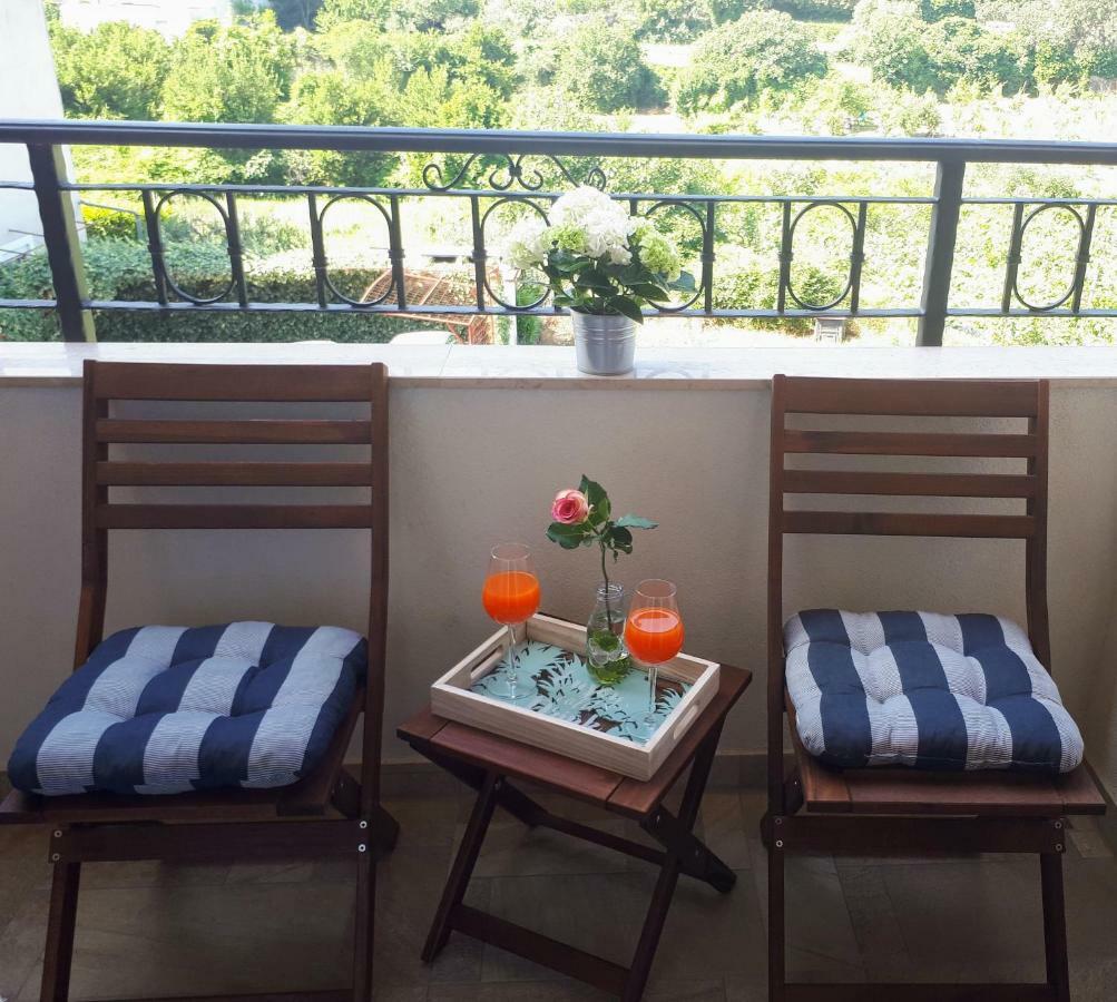 Apartment Eni With Garage Parking Сплит Экстерьер фото