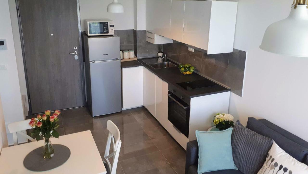 Apartment Eni With Garage Parking Сплит Экстерьер фото